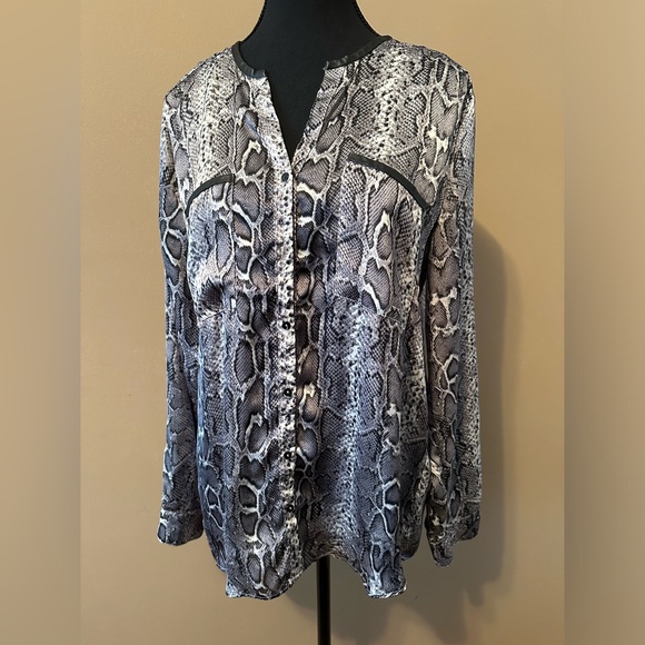 5/$25 will bundle Women’s Phython Pattern Blouse with Leather Trim - Picture 2 of 4